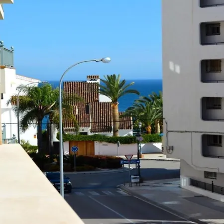 Daire Jarales, Nerja